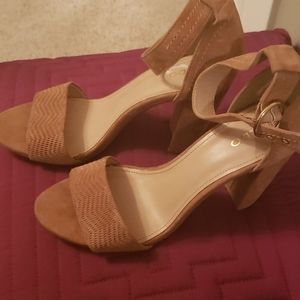 LAST CHANCE!!!! Aldo sandal